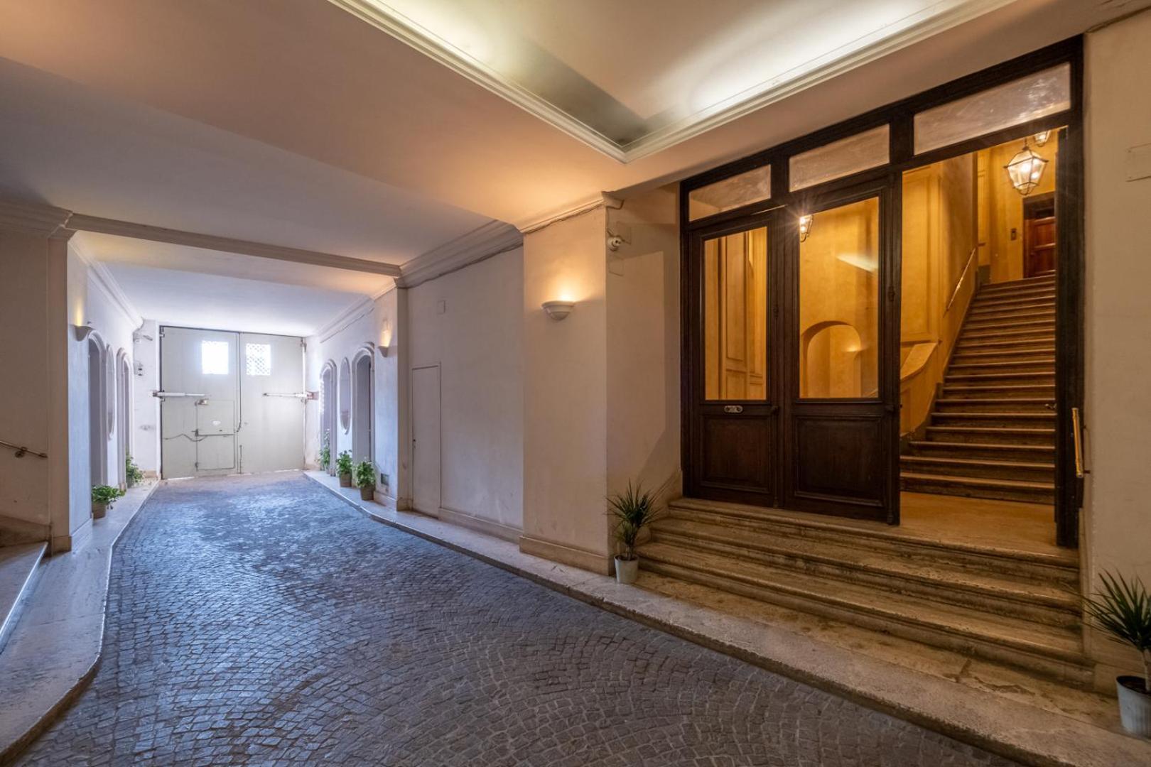 Elegant And Luxury Apartment @Altare Della Patria Rom Eksteriør billede
