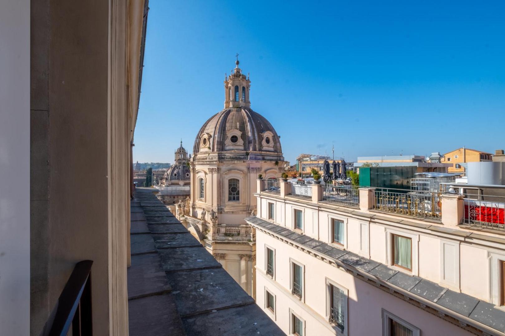 Elegant And Luxury Apartment @Altare Della Patria Rom Eksteriør billede